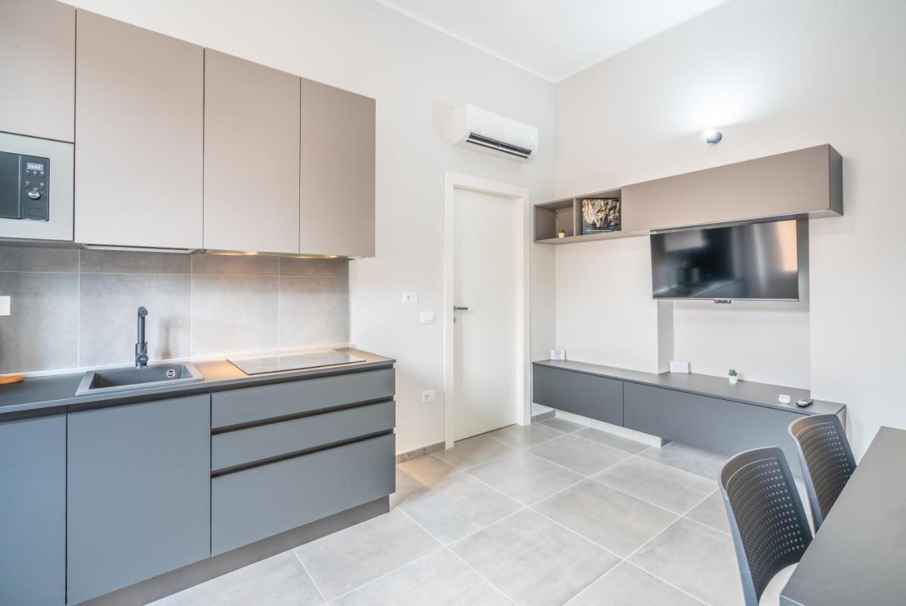 Kuzu Apts - City Center - Wifi Ac Tv Cagliari Extérieur photo