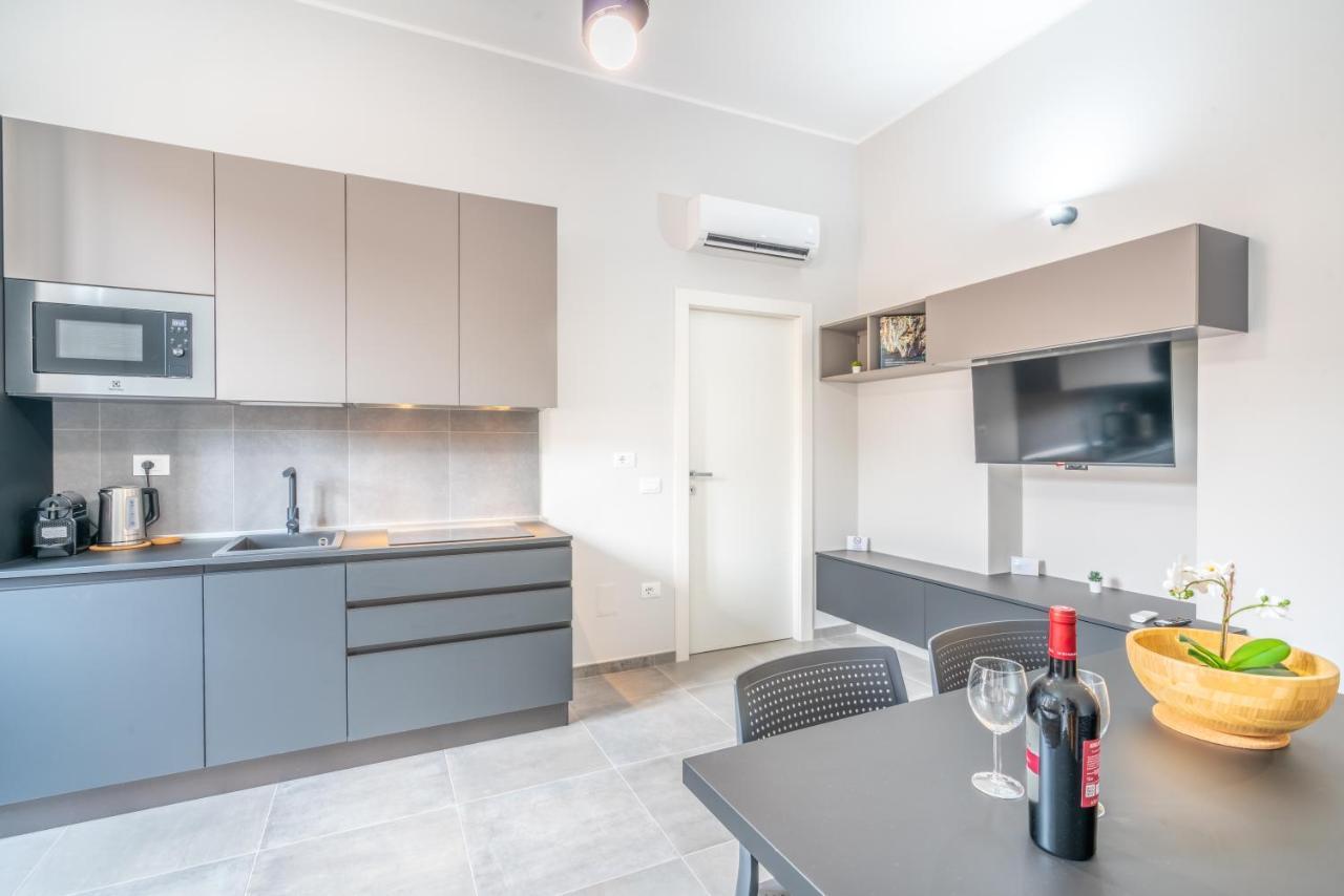 Kuzu Apts - City Center - Wifi Ac Tv Cagliari Extérieur photo