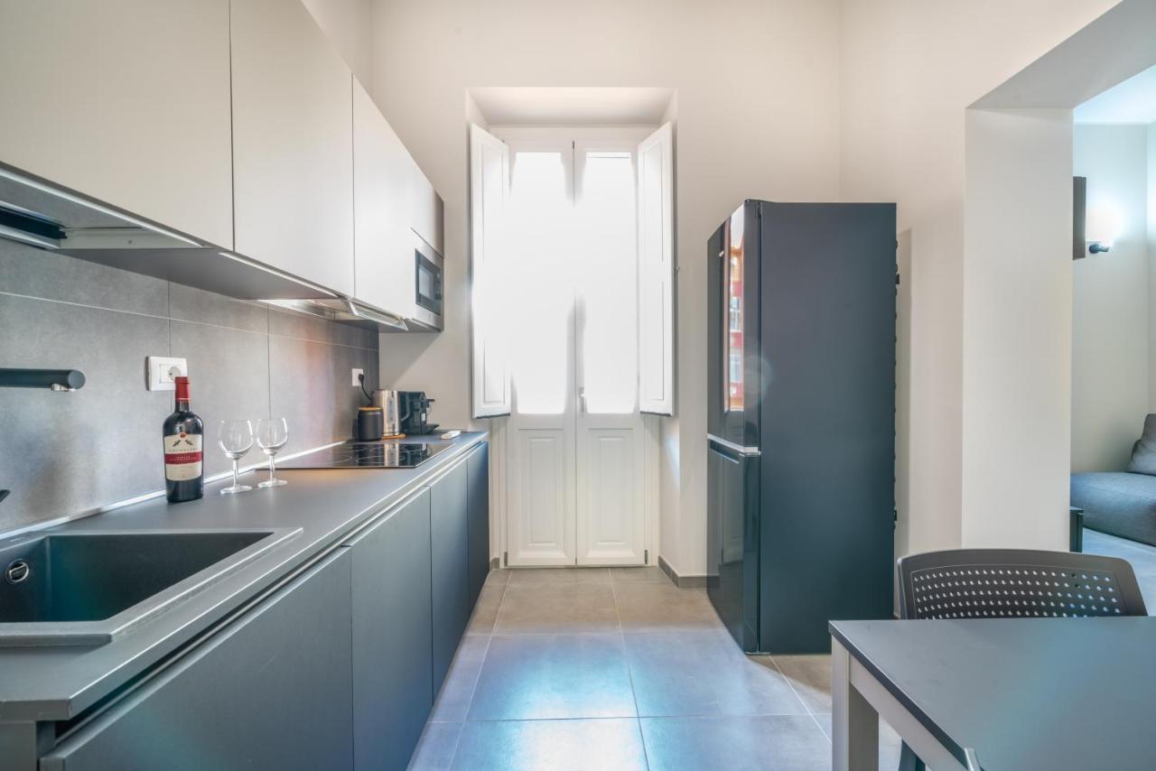 Kuzu Apts - City Center - Wifi Ac Tv Cagliari Extérieur photo